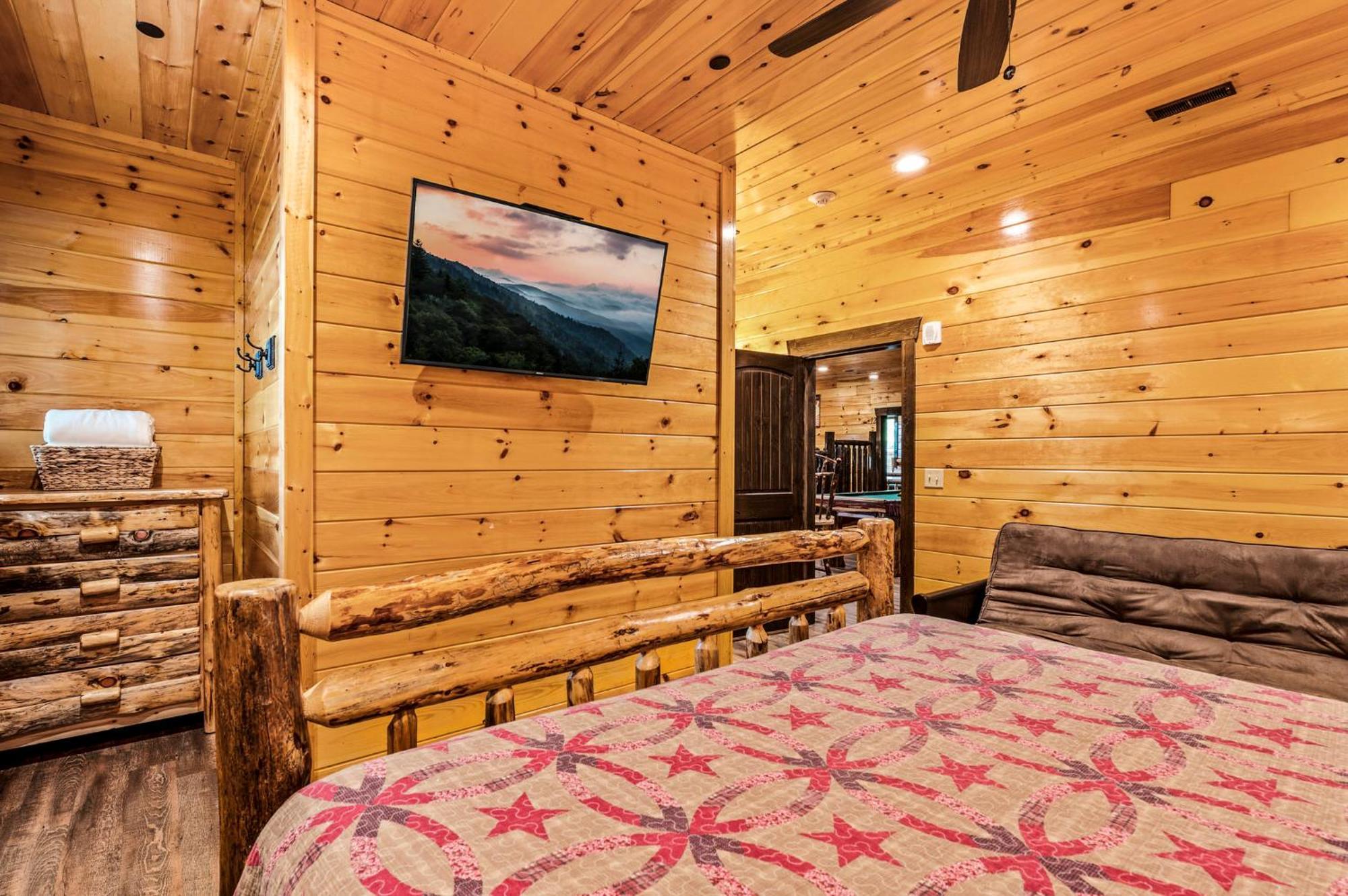 The Majestic Pine Retreat By Stony Brook Cabins Gatlinburg Exterior photo